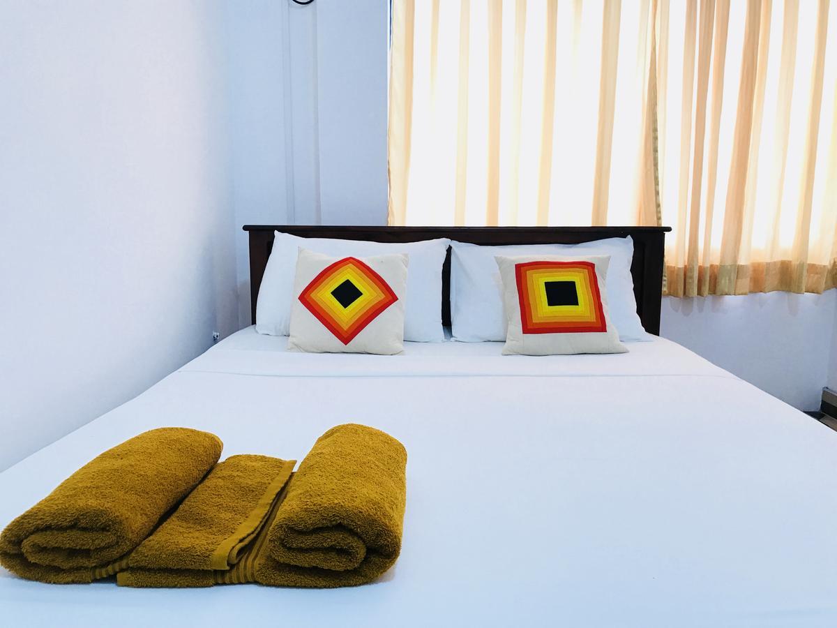 Lake City Resort Anuradhapura Exteriör bild