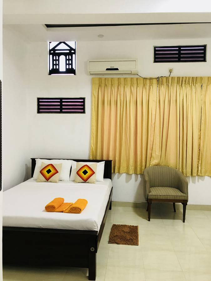 Lake City Resort Anuradhapura Exteriör bild