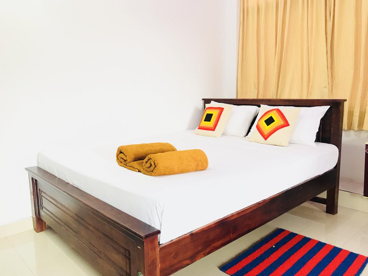 Lake City Resort Anuradhapura Exteriör bild