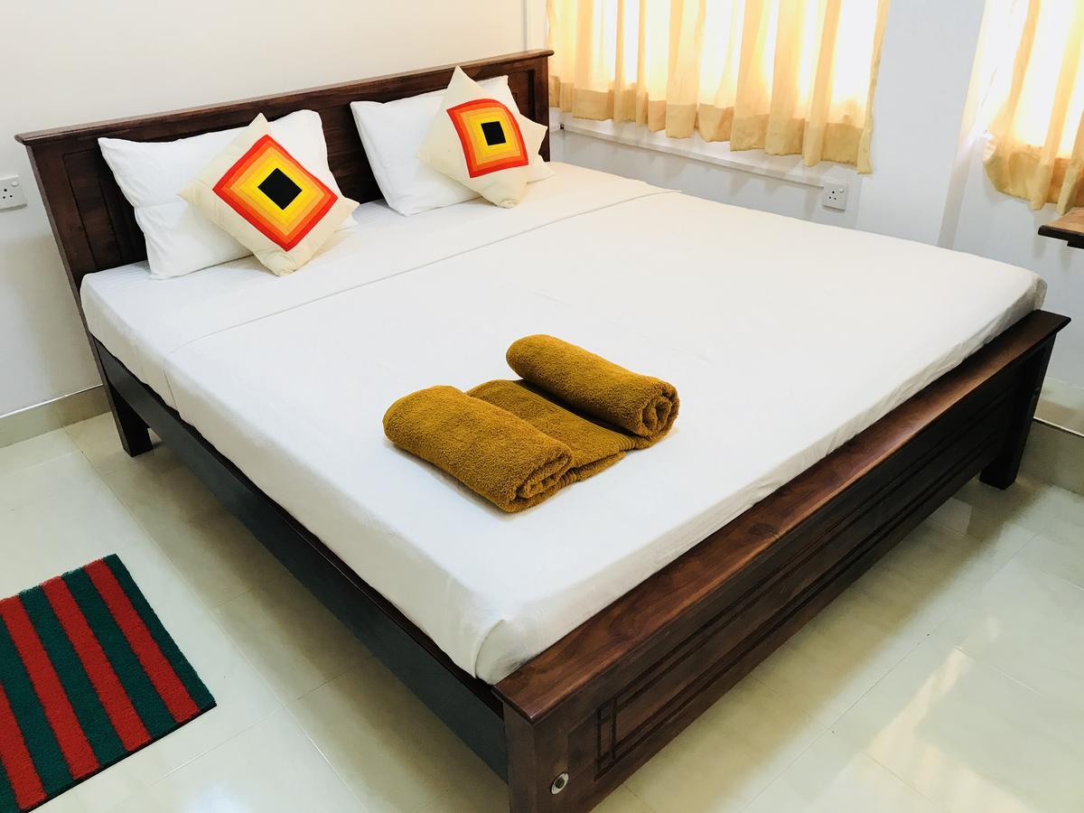Lake City Resort Anuradhapura Exteriör bild