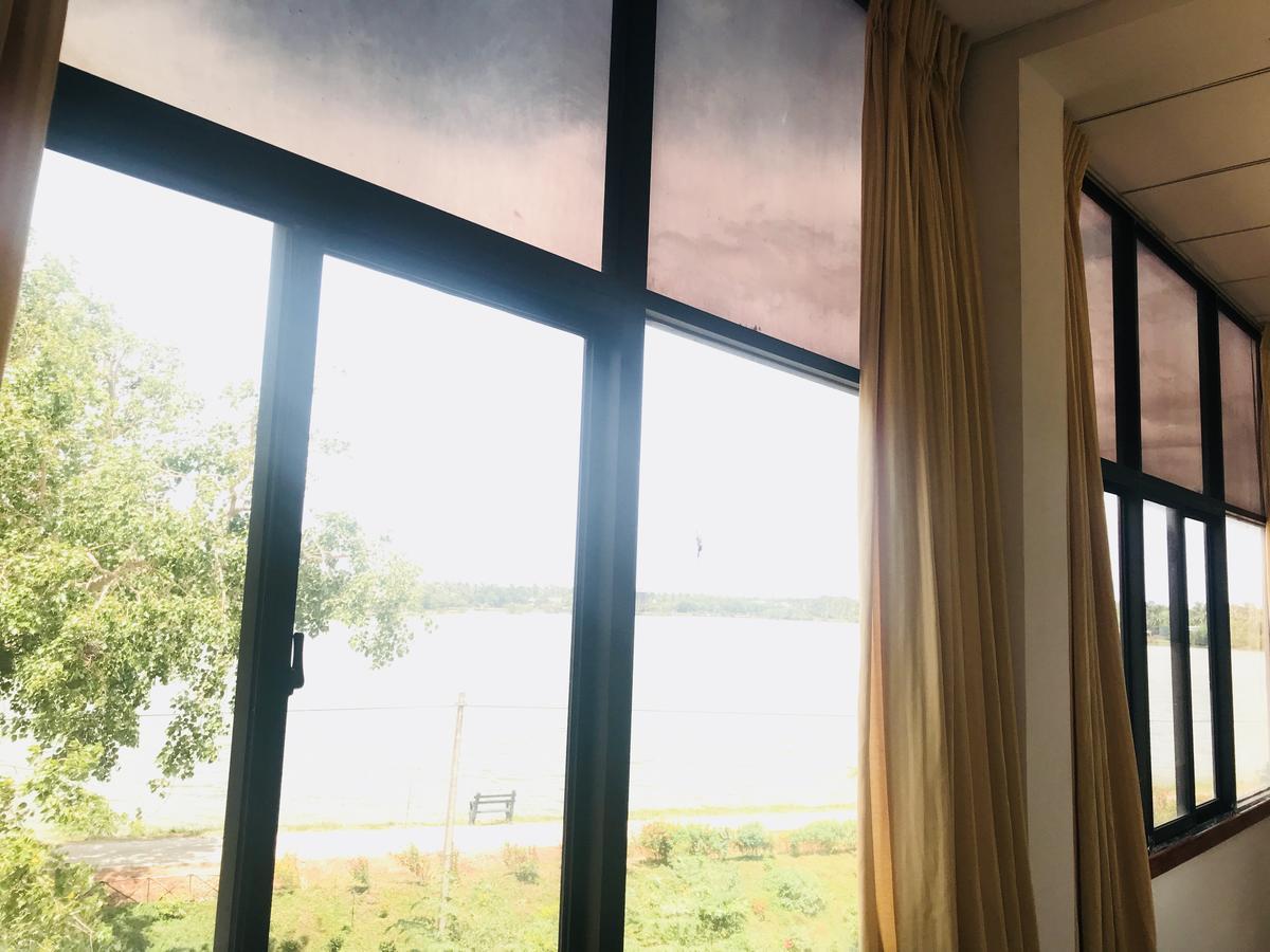Lake City Resort Anuradhapura Rum bild