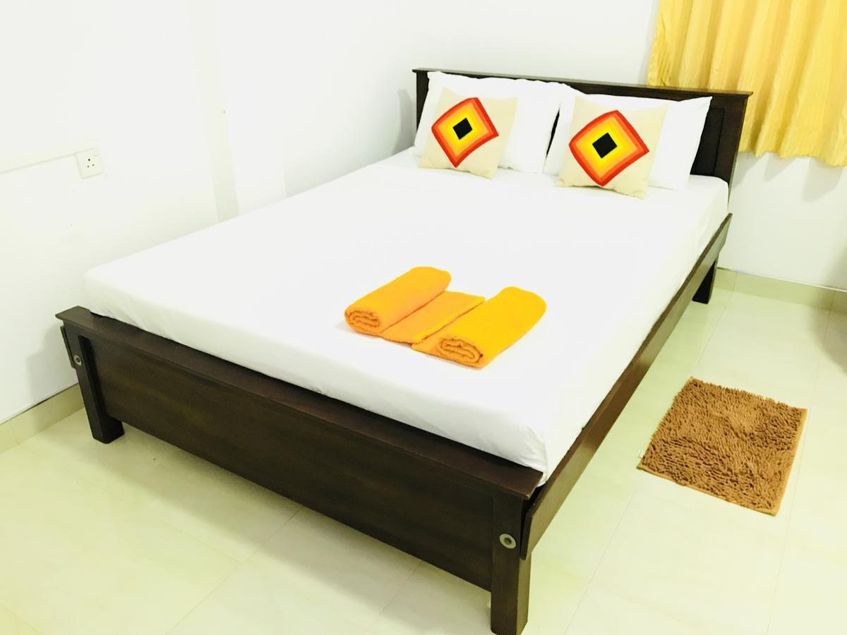 Lake City Resort Anuradhapura Exteriör bild